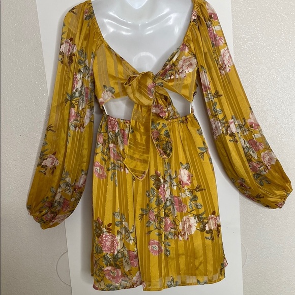 Forever 21 Yellow Tiered Babydoll Dress - Picture 4 of 6